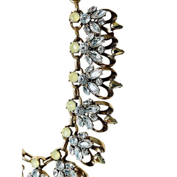 Gorgeous Gold Rhinestone Crystal Cluster Bee Statement Padgent Wedding Necklace - Picture 5 of 9